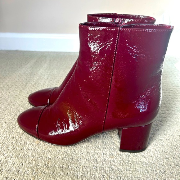 Groovy leather boots by Brooks Brothers in burgundy/red color. Size 9. NWT - Picture 2 of 7